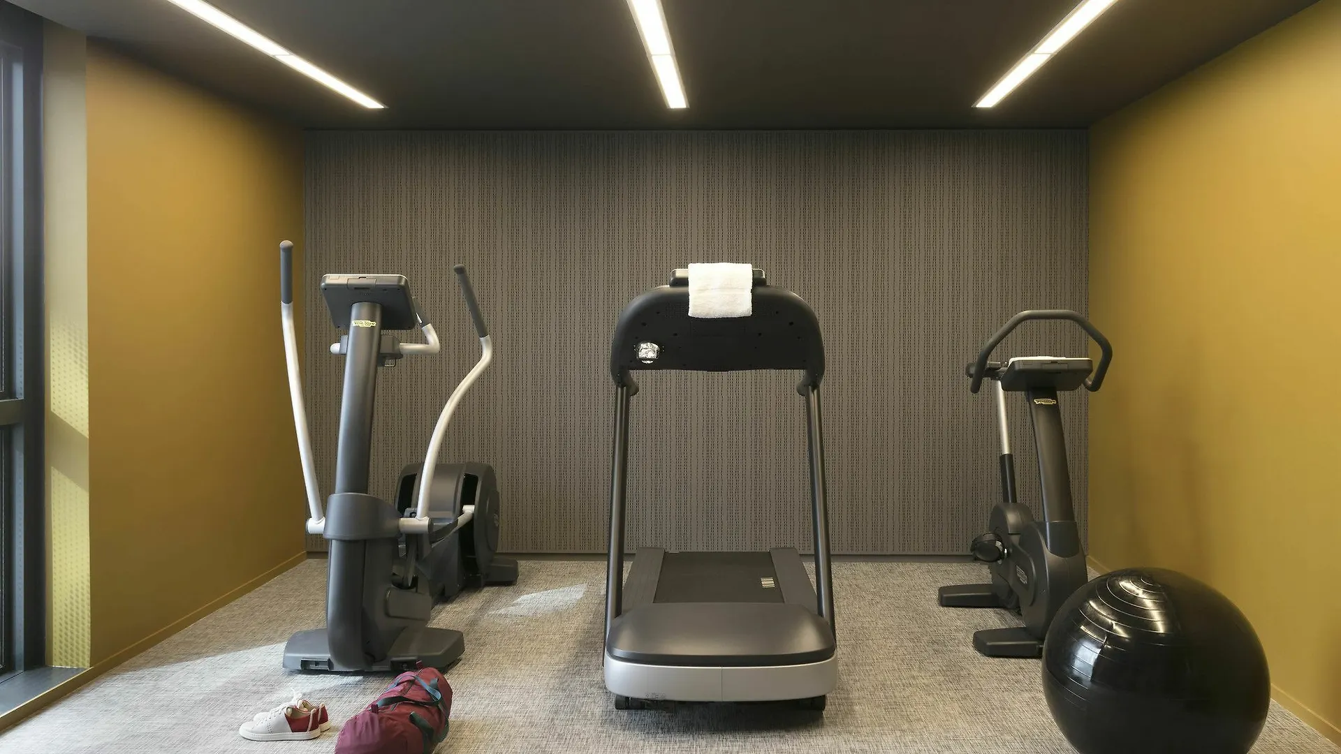 Hotel Okko Porte De Versailles 4*